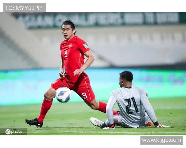 对话周敏：回顾我的足球生涯与未来展望的深度交流